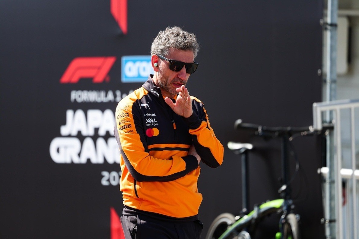  és  - Papot hívna a McLaren főnöke, ha Szuzukában is cserbenhagyja őket a technika