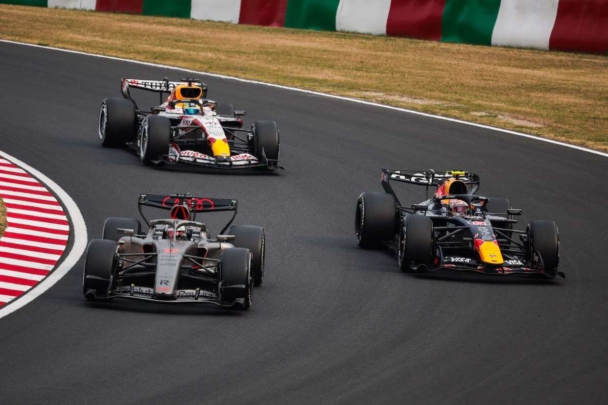  és  - Padlón a Red Bull: már a középmezőny is átlépett a szenvedő óriáson