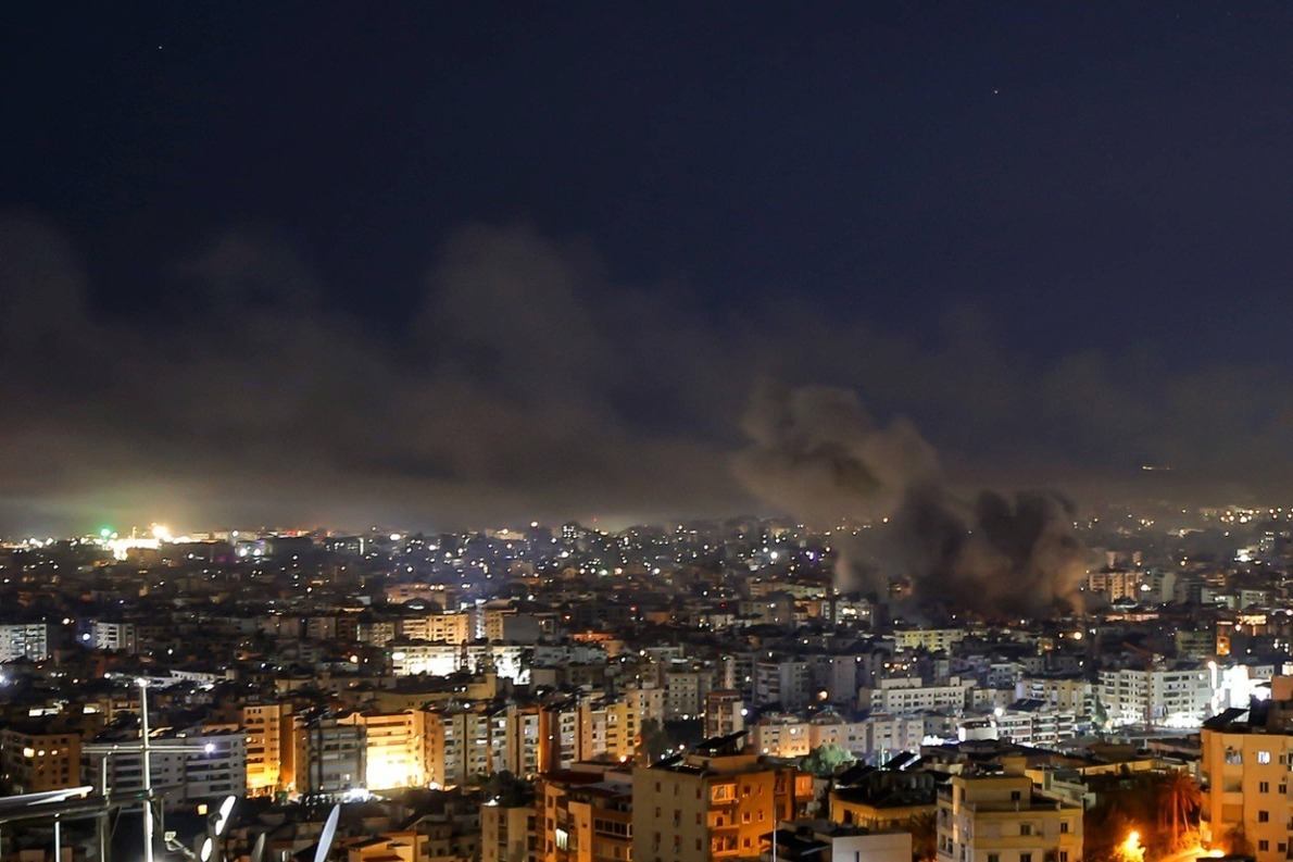 Rossz hírek érkeztek: dominóként dőlhetnek be a tavaszi F1-es versenyek