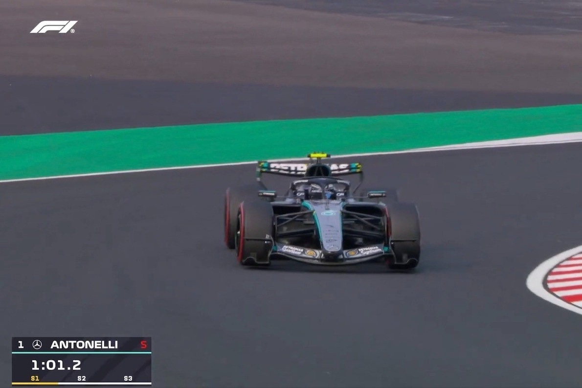  - Technikai hibára hivatkozik az F1 a szuzukai botrány után, a rajongók cenzúrát kiáltanak