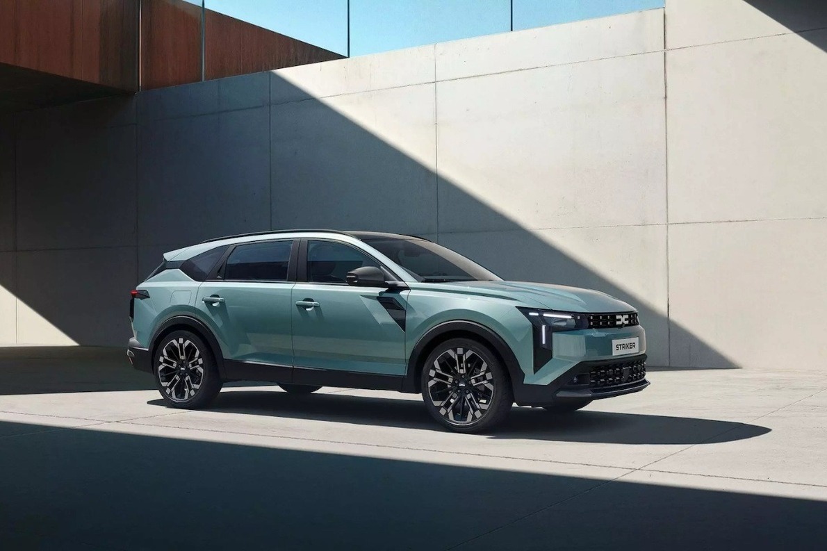 Célkeresztben a kompakt piac: a Dacia bemutatta a formabontó Strikert