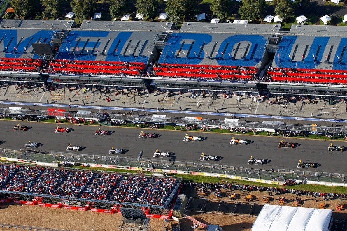 és - Nagy változást jelentett be az FIA a szezonnyitó előtt!