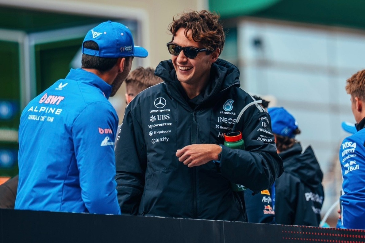 és - „Remélem, Antonelli tönkrever!” – Brutálisan nekimentek Russellnek a Ferrariról tett kijelentése után