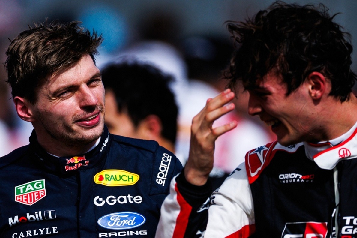  és  - Verstappen: „Miért éreznék bűntudatot a siker miatt?”