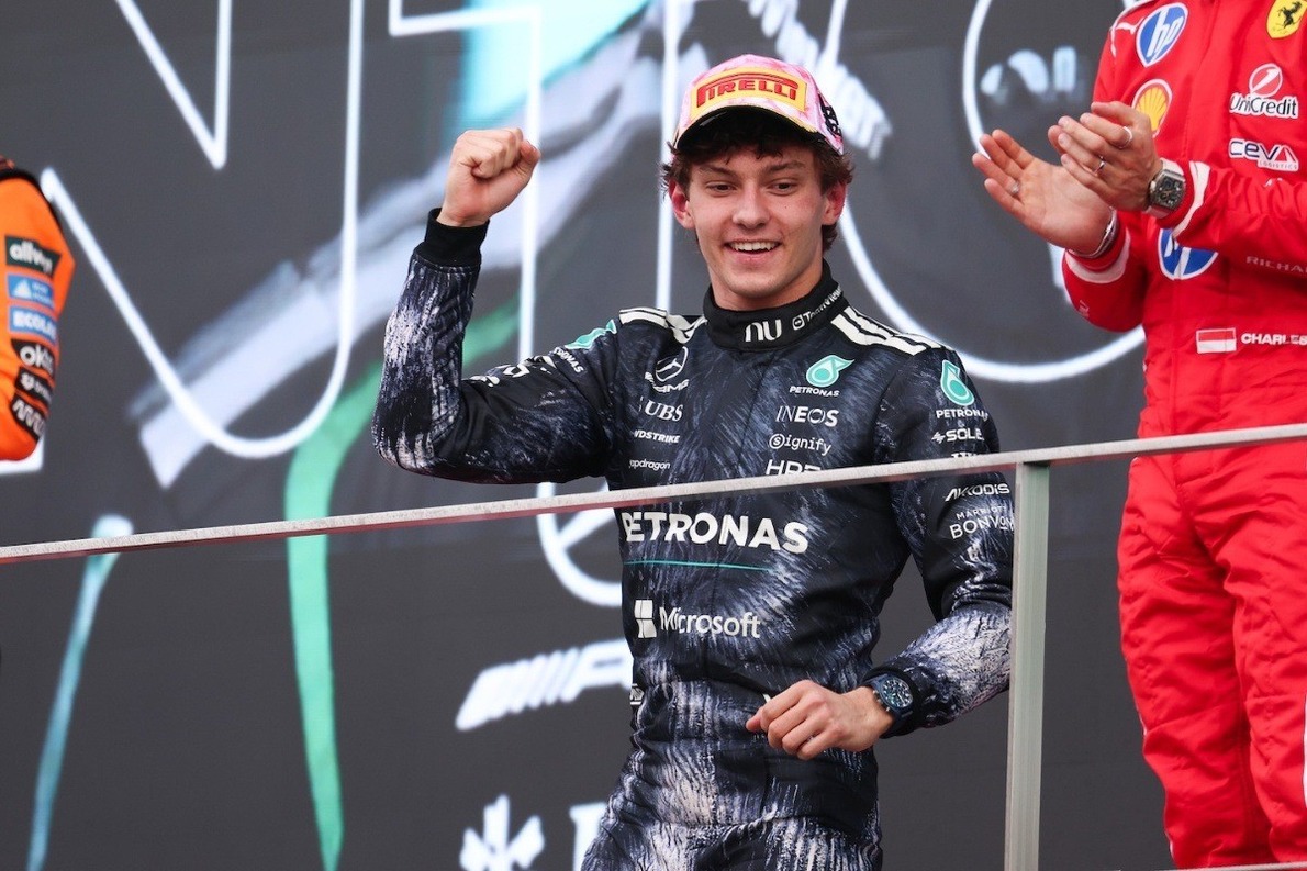  és  - Ralf Schumacher szerint Antonelli a világbajnoki cím fő esélyese, de óva intette őt