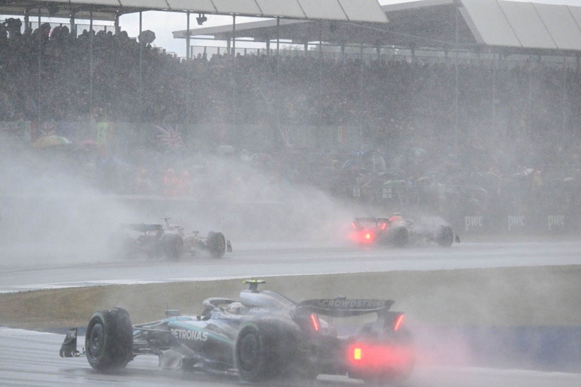  - David Coulthard szerint a modern F1-es pilóták elpuhultak