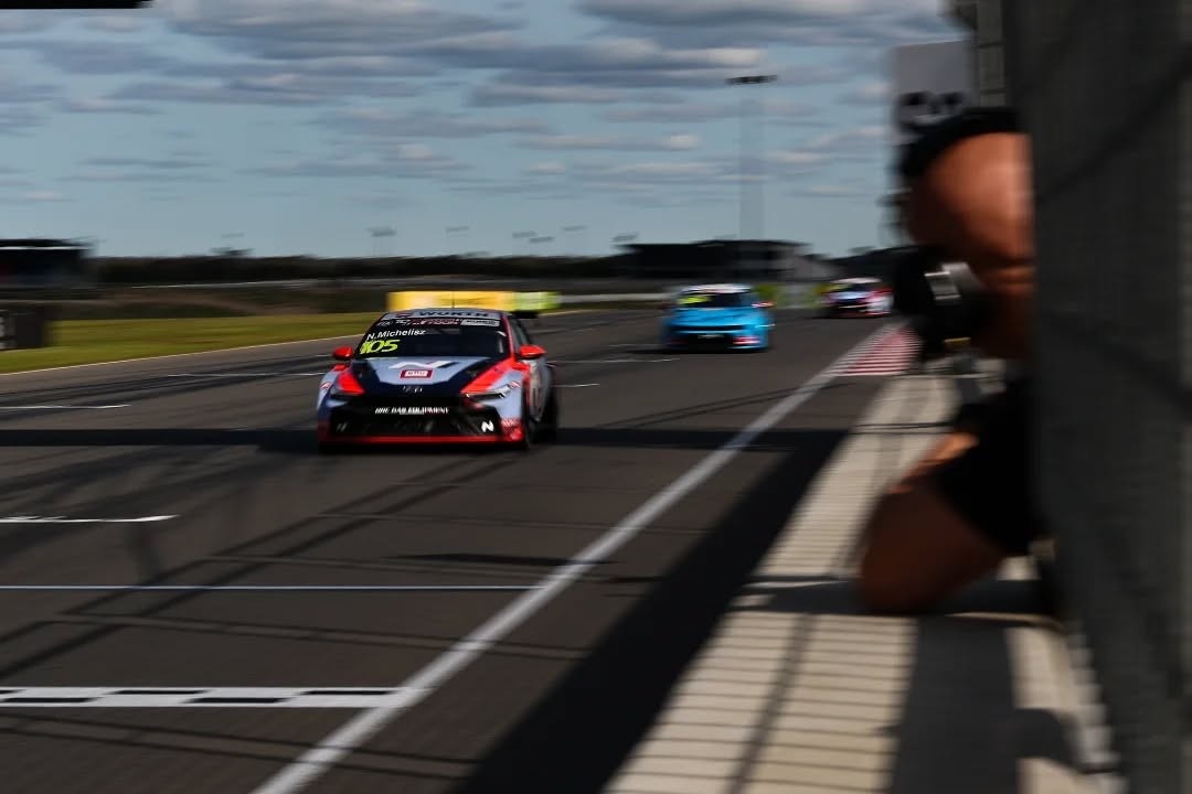 TCR World Tour: Michelisz a kilencedik lett, Hyundai-győzelem az ausztrál második futamon!