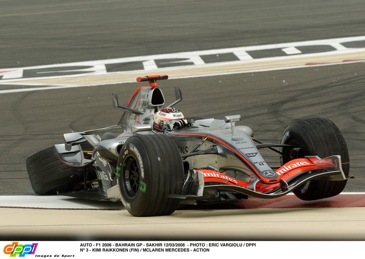 Videó: A Jégember hihetetlen menetelése – Räikkönen emlékezetes bahreini fellépése 2006-ból