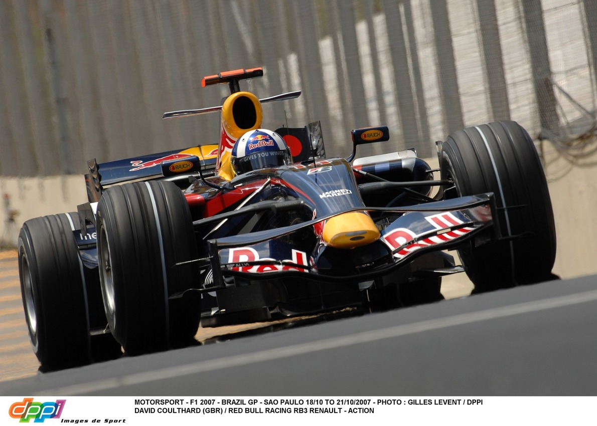 „Néha kicsit keményebben bántam vele” – F1-es kommentátor a többszörös futamgyőztesről