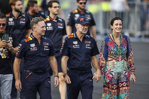 Villeneuve a Red Bull költségvetési ügyéről: "Nem csaltak. A Benetton csalt 94-ben."