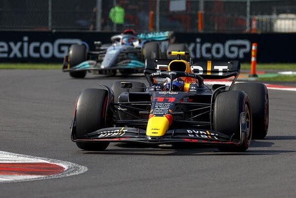 Figyelmeztették az F1-et: hat csapat is megszegheti a költségvetési sapkát 2022-ben