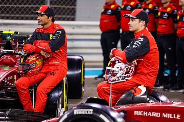  és  - Vasseur: nem lesz első számú pilóta a Ferrarinál, kivéve…