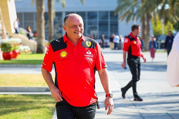 Ecclestone Vasseurről: "'A Forma-1-ben nincs helye az érzelmeknek"