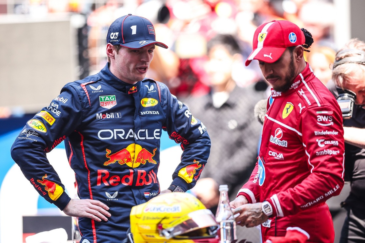  és  - Max Verstappen lájkja, ami pánikot keltett a Red Bullnál