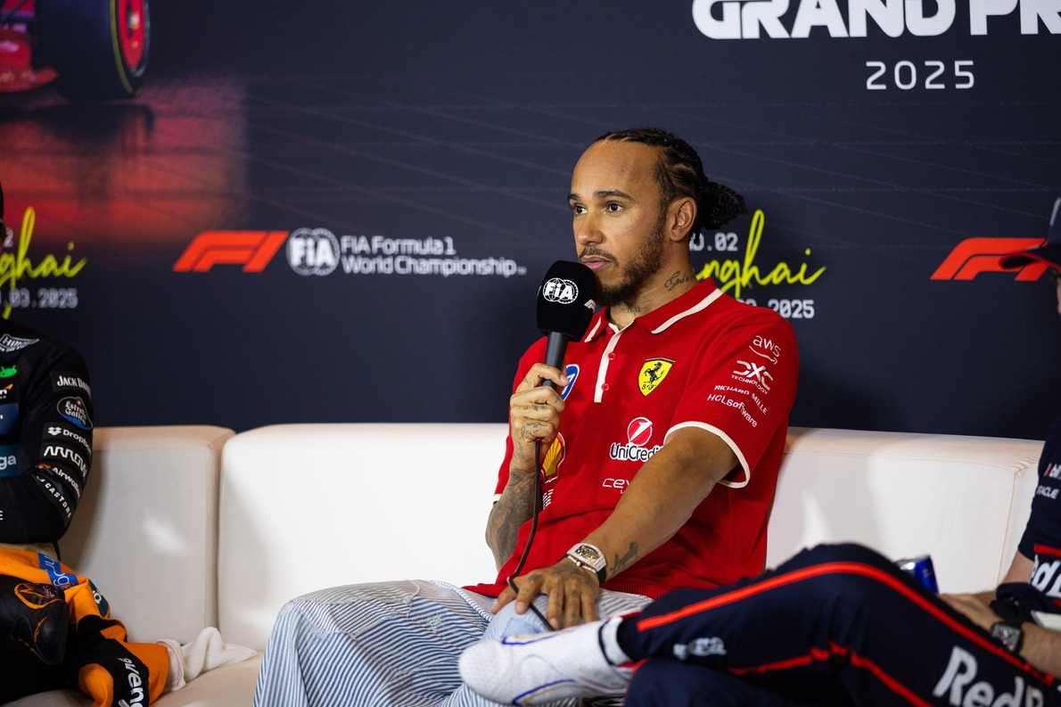  és  - Hamilton egyetért Verstappennel az F1-es szabályváltoztatás kapcsán