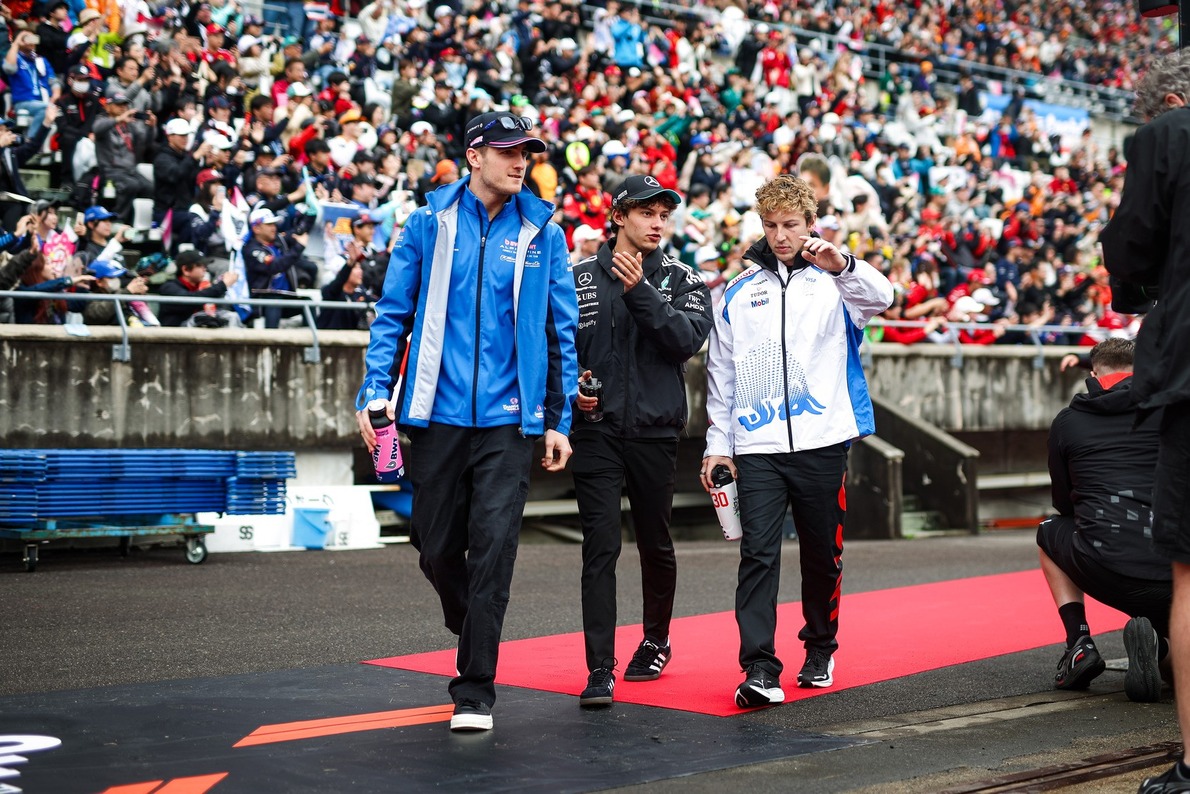  - „Azért hibázik, mert már eldőlt a jövője!” – Villeneuve az F1-es pilótáról