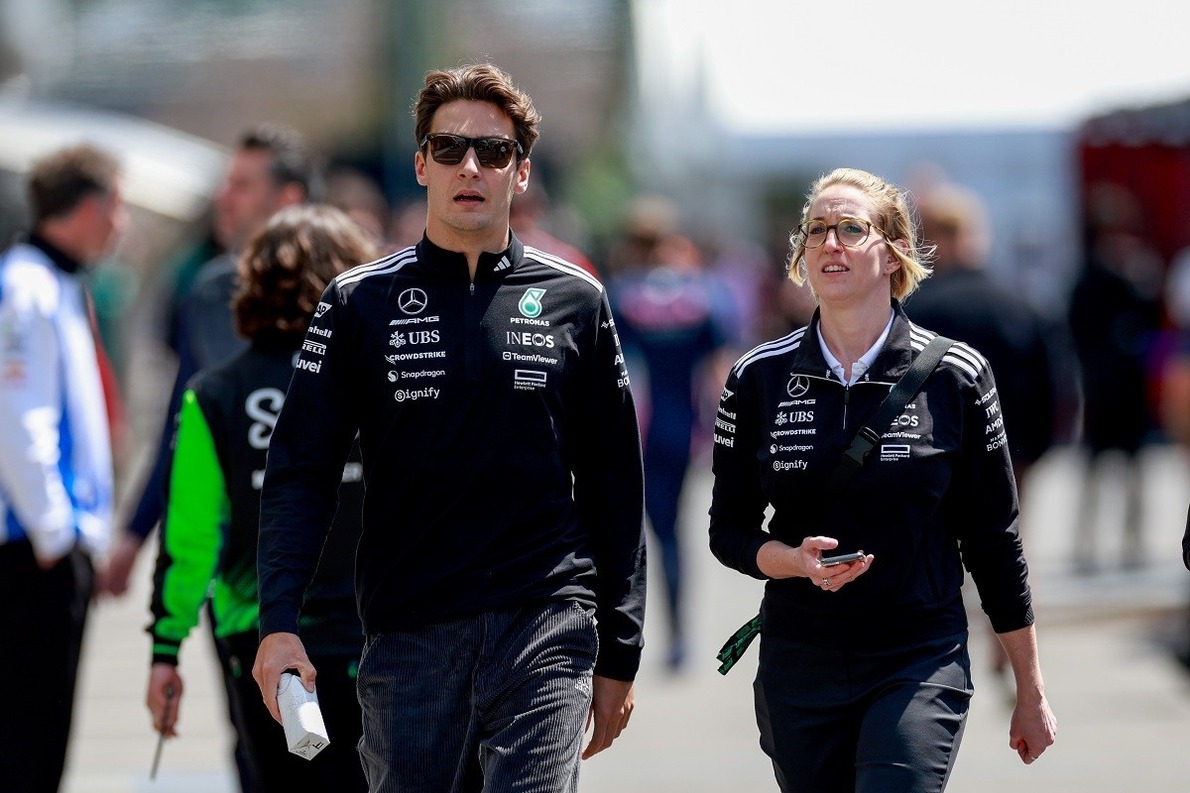  - Russell elmondta, mikor számít tárgyalásra szerződése meghosszabbításáról