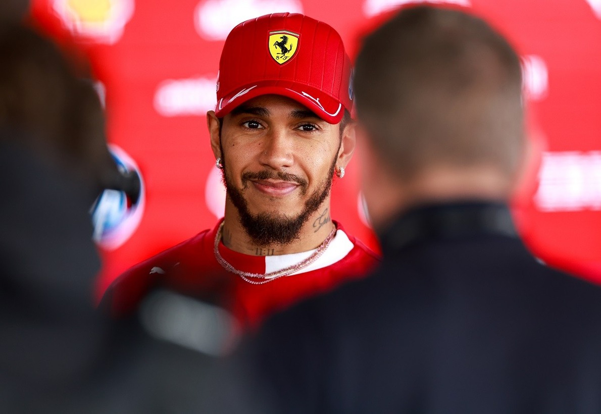  - A kínai kizárás után Hamilton üzent a kritikusoknak