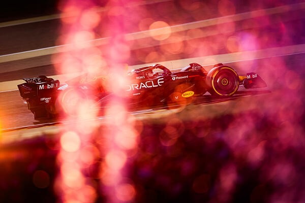  és  - Olasz lapok a „fékezhetetlen" Verstappenről és a megdöbbentően gyenge Red Bullról