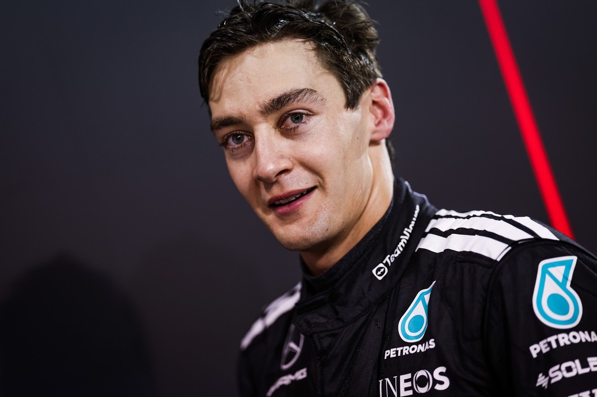  - Russell versenyautójában „szenesedett és megégett" jeladó okozott gondokat a bahreini futamon