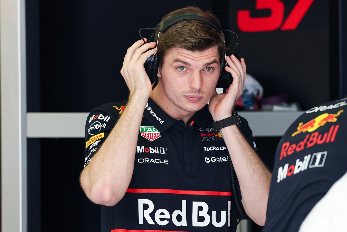  - Max Verstappent dicséri a csapattárs, miközben újdonságok jönnek a Red Bull F1-es autójára