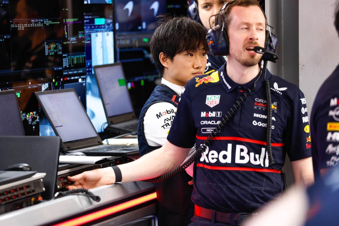  és  - Helmut Marko: Cunoda túlhajtja az autót az időmérőkön!