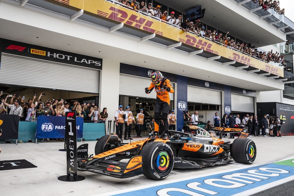  és  - Piastri uralta a Miami Nagydíjat, Verstappen lecsúszott a dobogóról