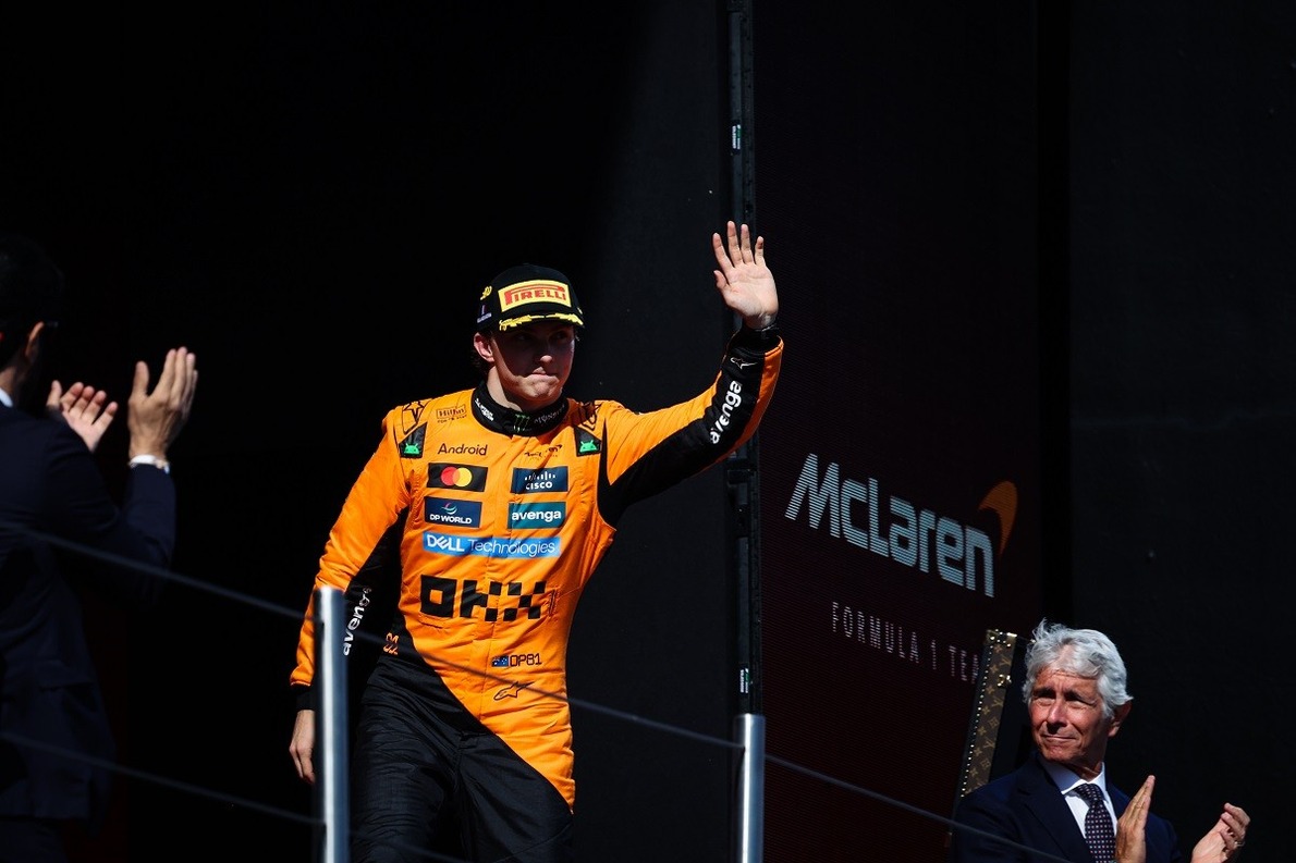  - „Így kell versenyeznünk" – Norris örül, hogy a csapat nem avatkozott bele a csatájukba Piastrival