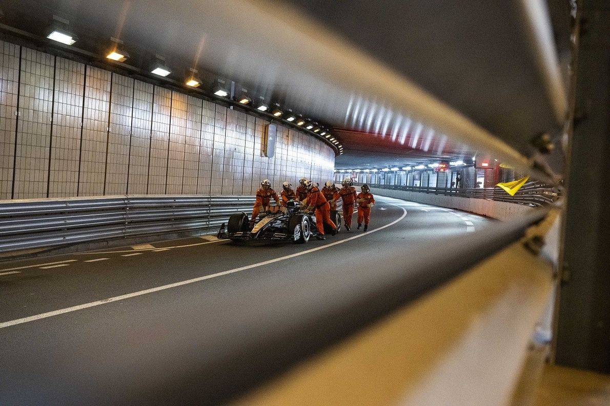  és  - A Mercedes kétségbeesett stratégiára kényszerülhet Monacóban