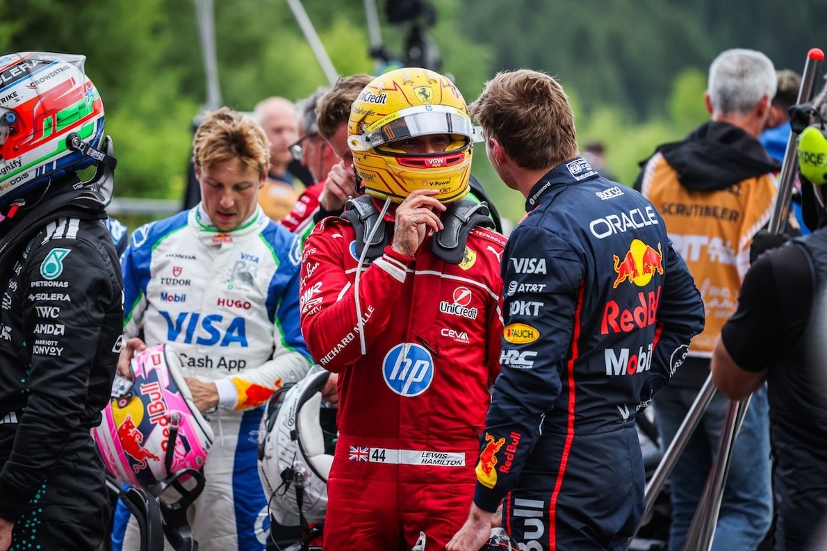  és  - Turrini robbantotta a bombát: Verstappen lehet Hamilton utódja a Ferrarinál?