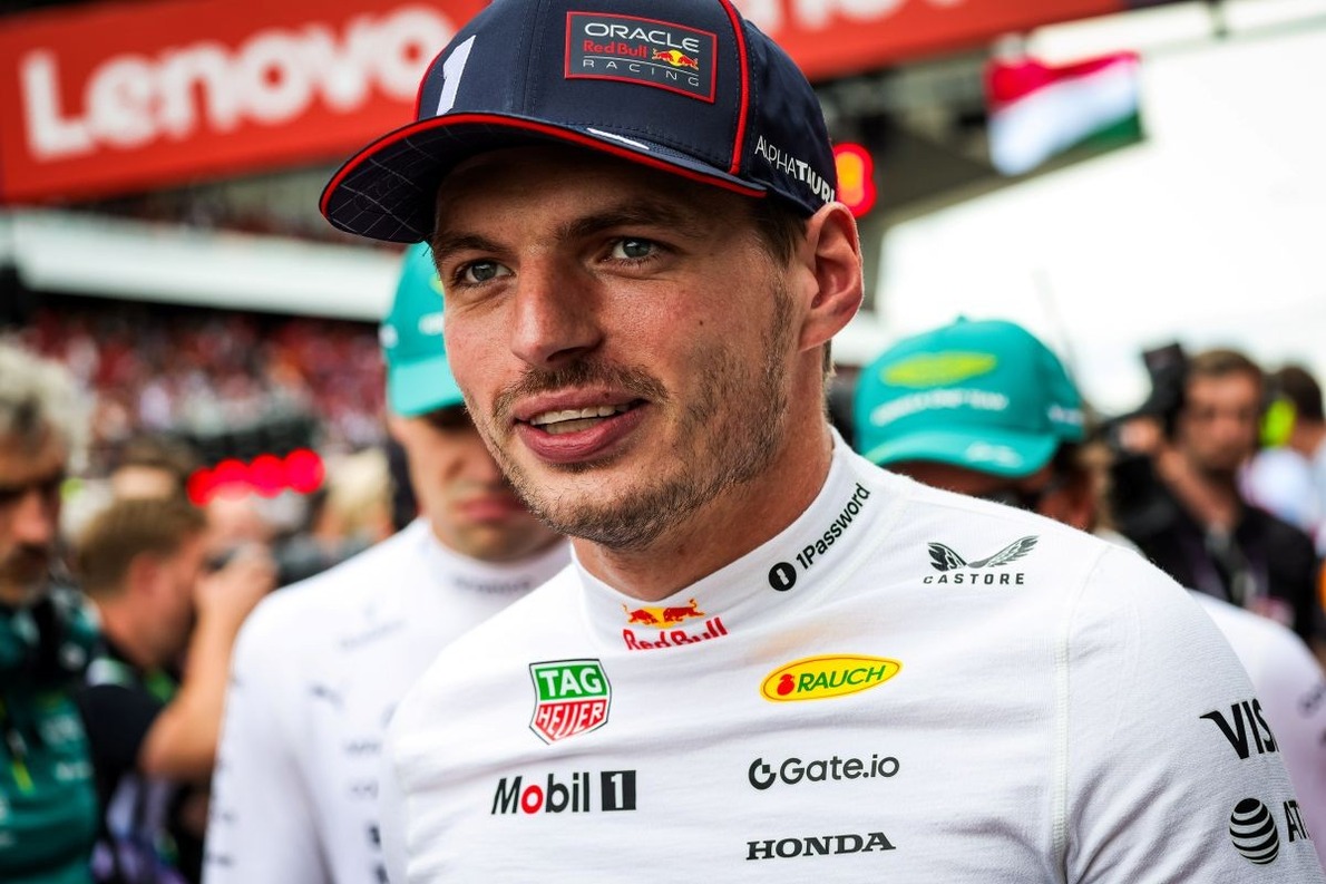  és  - Felháborodtak a szurkolók a Sky Sportos Verstappen-interjú miatt