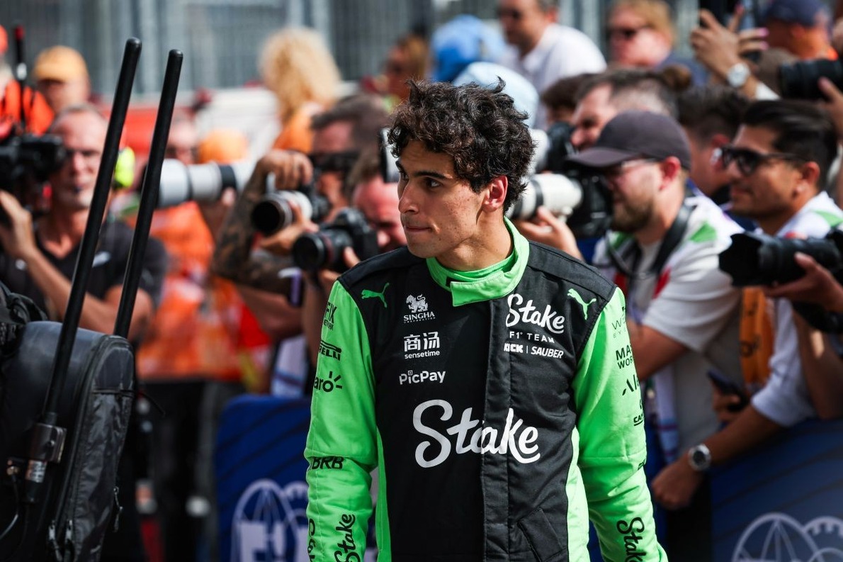  és  - Meglepő kapcsolat van Ecclestone és a Forma-1 legújabb brazil felfedezettje között