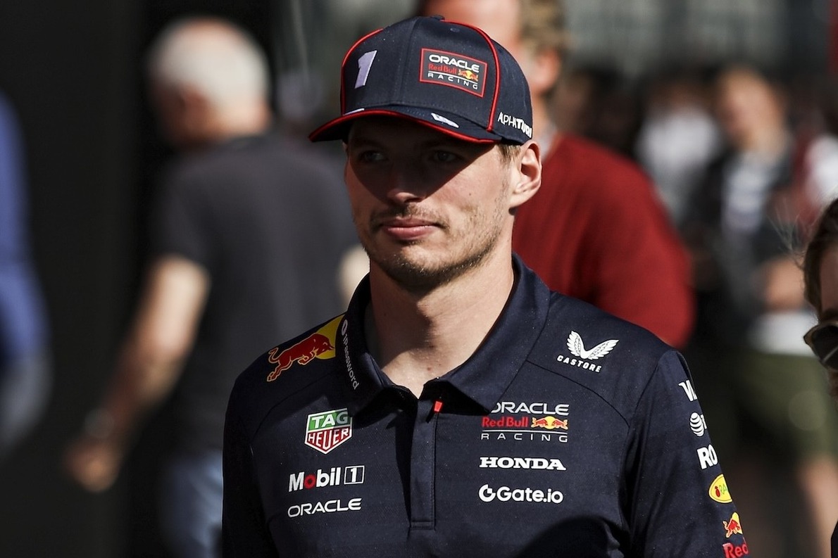  és  - Verstappen: A Ferrarival és a Mercedesszel is nehéz tartani a lépést, nemhogy a McLarennel