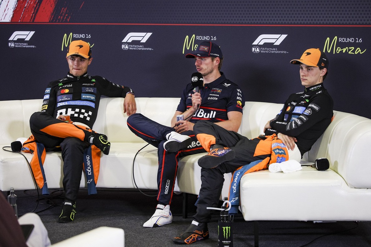  és  - Villeneuve szerint Norris olyat tett, amit egy F1-es címharcban sosem szabadna