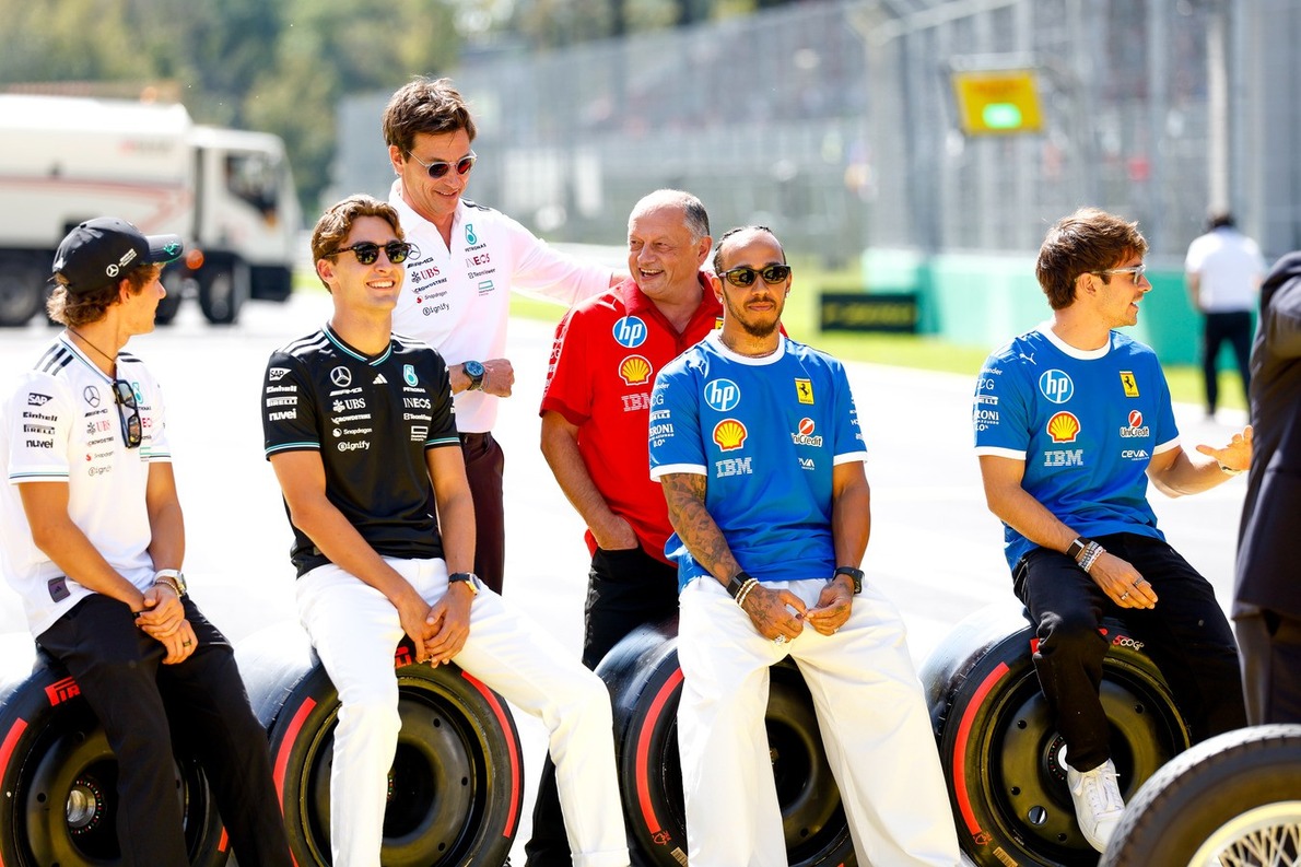 Így vélekednek az F1-es motorgyártók a V8-as motorokról