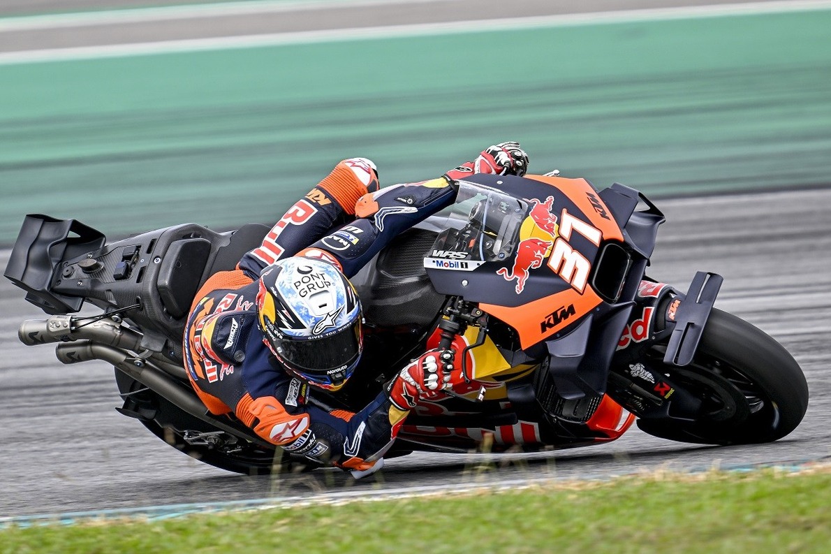 Acosta negyedik helye Le Mansban: A gumiválasztás döntőnek bizonyult