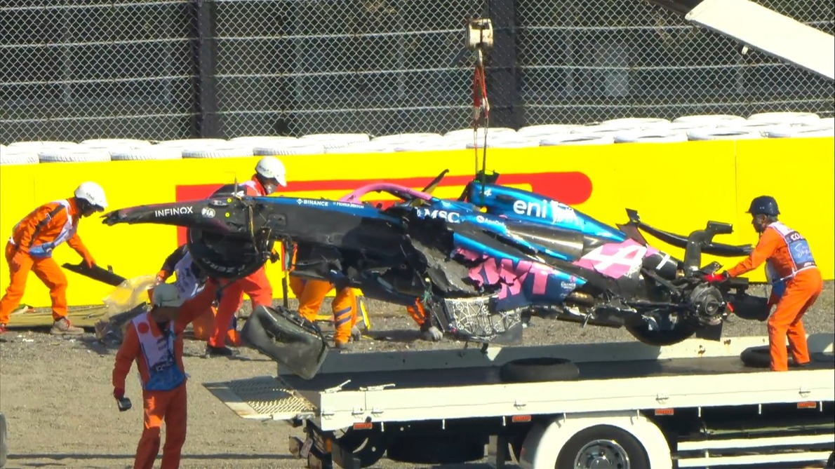  - Videó: Brutális baleset a japán FP2-n, totálkáros lett az autó!