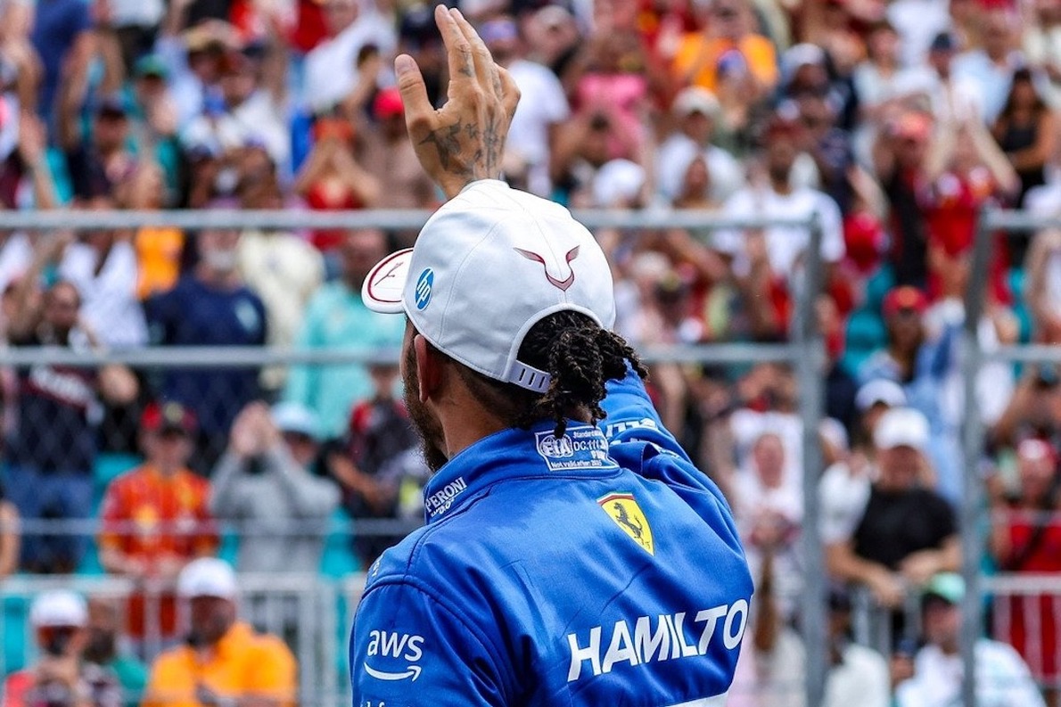  - Hamilton: Túl sokáig húzták a csapatutasítást a Ferrarinál