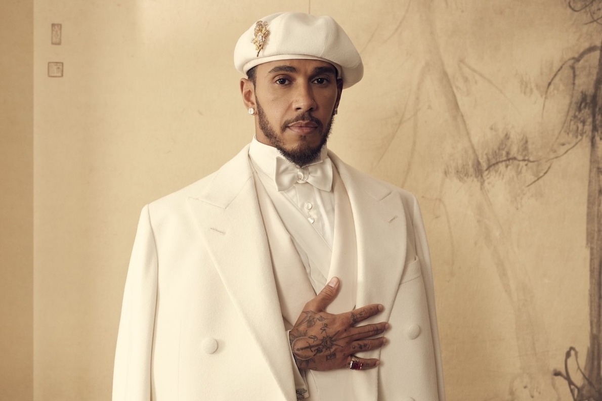  - Hamilton divatbeli sikerei ellensúlyozzák az F1-es csalódásokat a Met Gálán