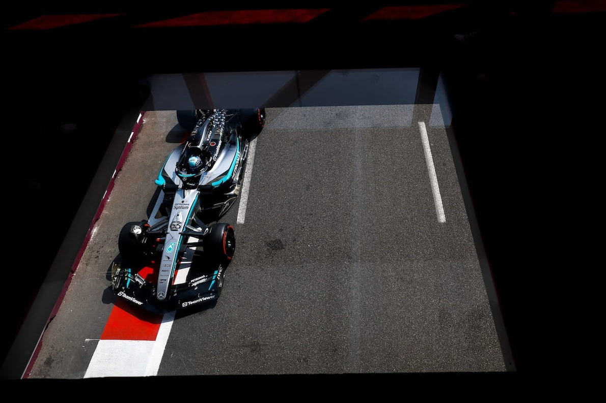 ÉLŐ F1-ES KÖZVETÍTÉS: Azeri Nagydíj - Időmérő (LIVE)