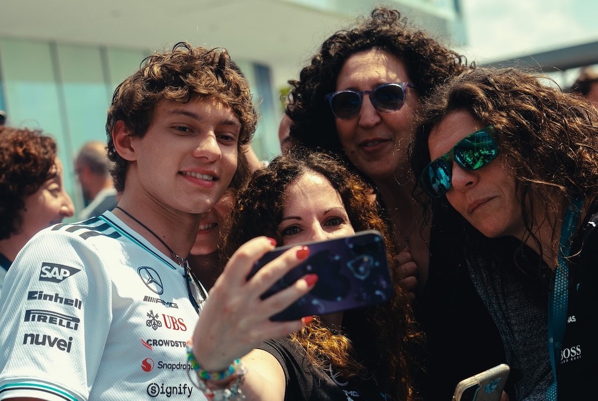  - Vegyes érzelmekkel zárult Antonelli hazai F1-es debütálása