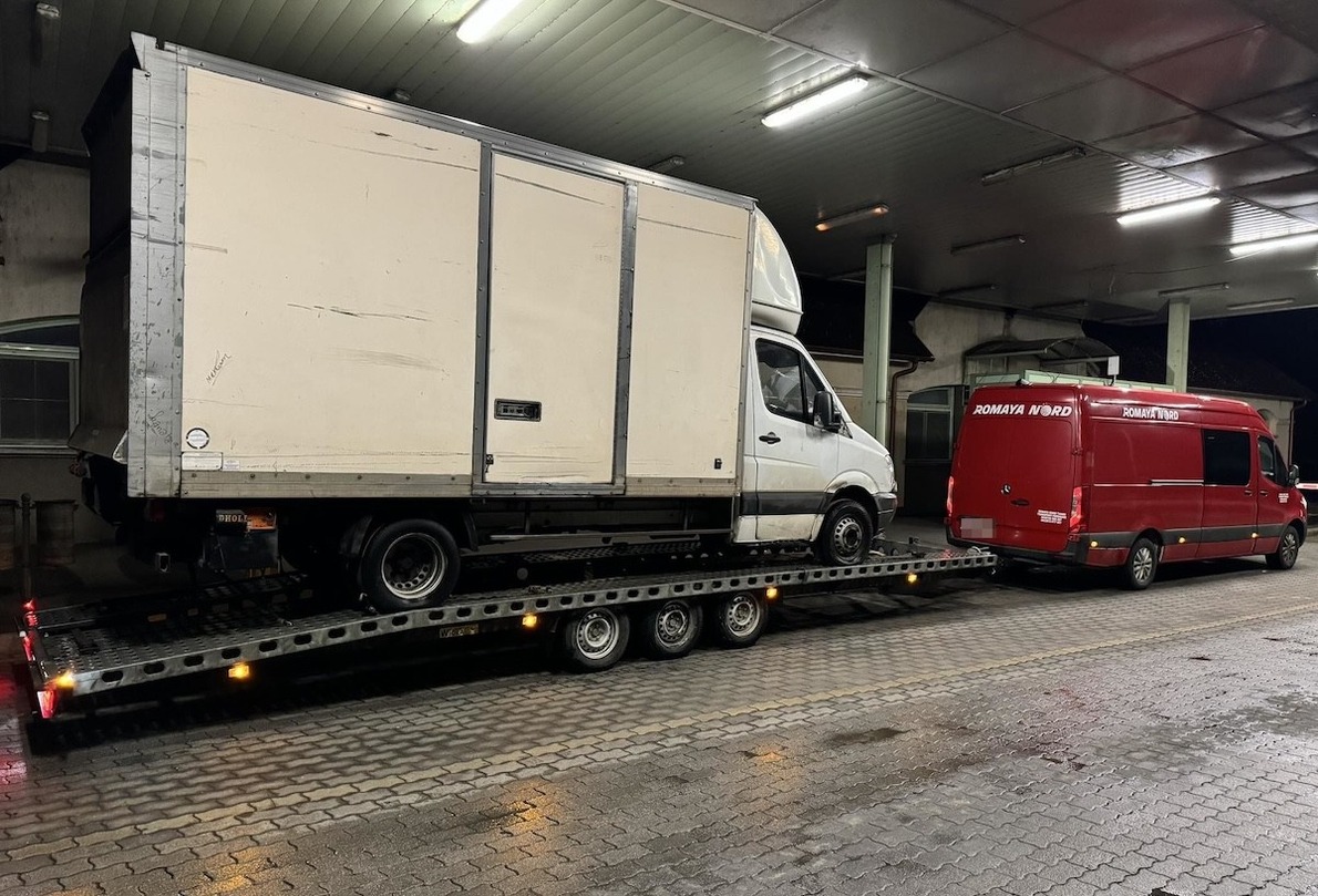 Közel tízmilliós büntetést szabtak ki szabálytalan autószállítókra egy hét alatt