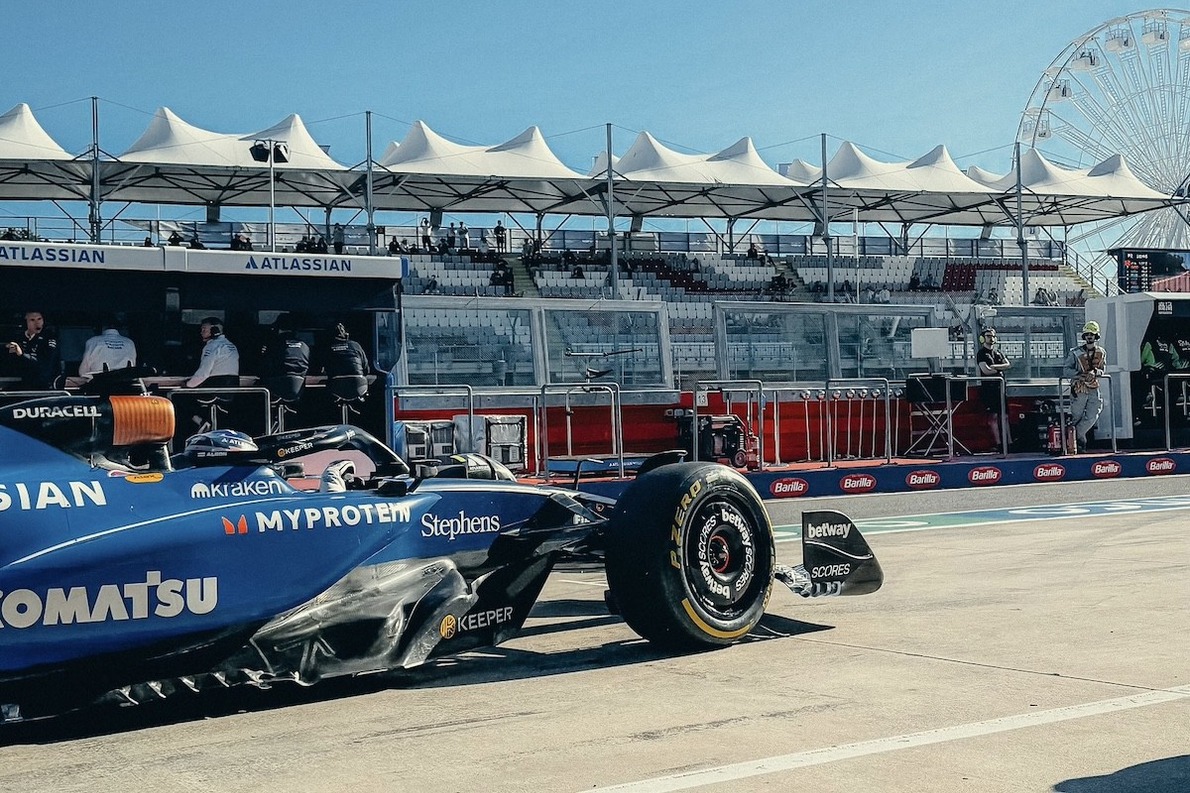 Pénzbüntetést kapott a Williams az Emilia Romagna Nagydíjon