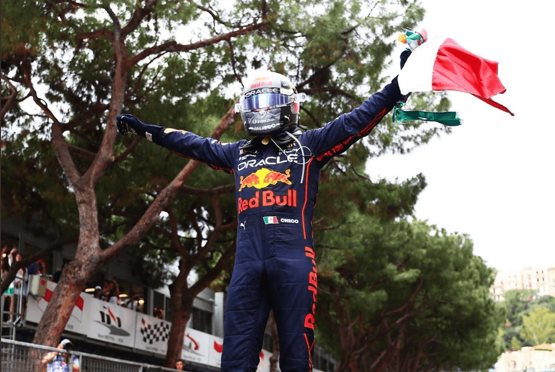 és - Coulthard: Perez tényleg hisz benne, hogy legyőzheti Verstappent