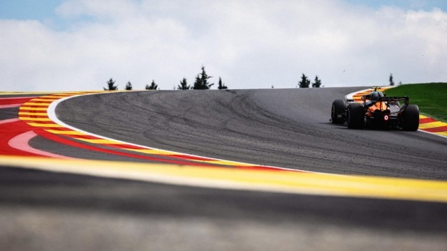 Csendben lépett nagyot a McLaren a Hungaroringen egy zseniális fejlesztési trükkel