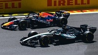 Teljesen logikátlan, de hatékony - így űz bolondot a Mercedes az FIA-ból és a riválisokból