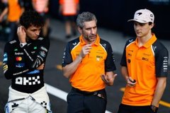 McLaren - Stella: Nem számolgatunk, Verstappen ott liheg a nyakunkban