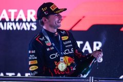 McLaren - Verstappen nevetve reagált Zak Brown hasonlatára: „Hívjon csak nyugodtan Chucky-nak”