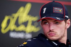 McLaren - Verstappen eljátszotta a közönyös versenyzőt a sajtótájékoztatón