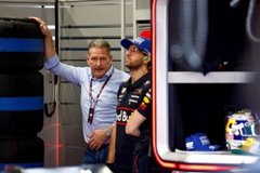 McLaren - „Kérdezzétek meg Stefanót!” – Jos Verstappen meglepő kijelentés tett fia jövőjéről